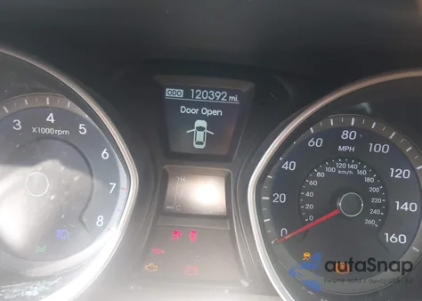 2014 Hyundai Elantra Gt from USA, damaged, VIN KMHD35LH9EU218439